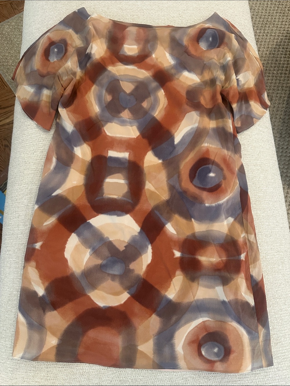 Alice + Olivia Abstract Circle Shift Dress in Brown, Blue and Tan